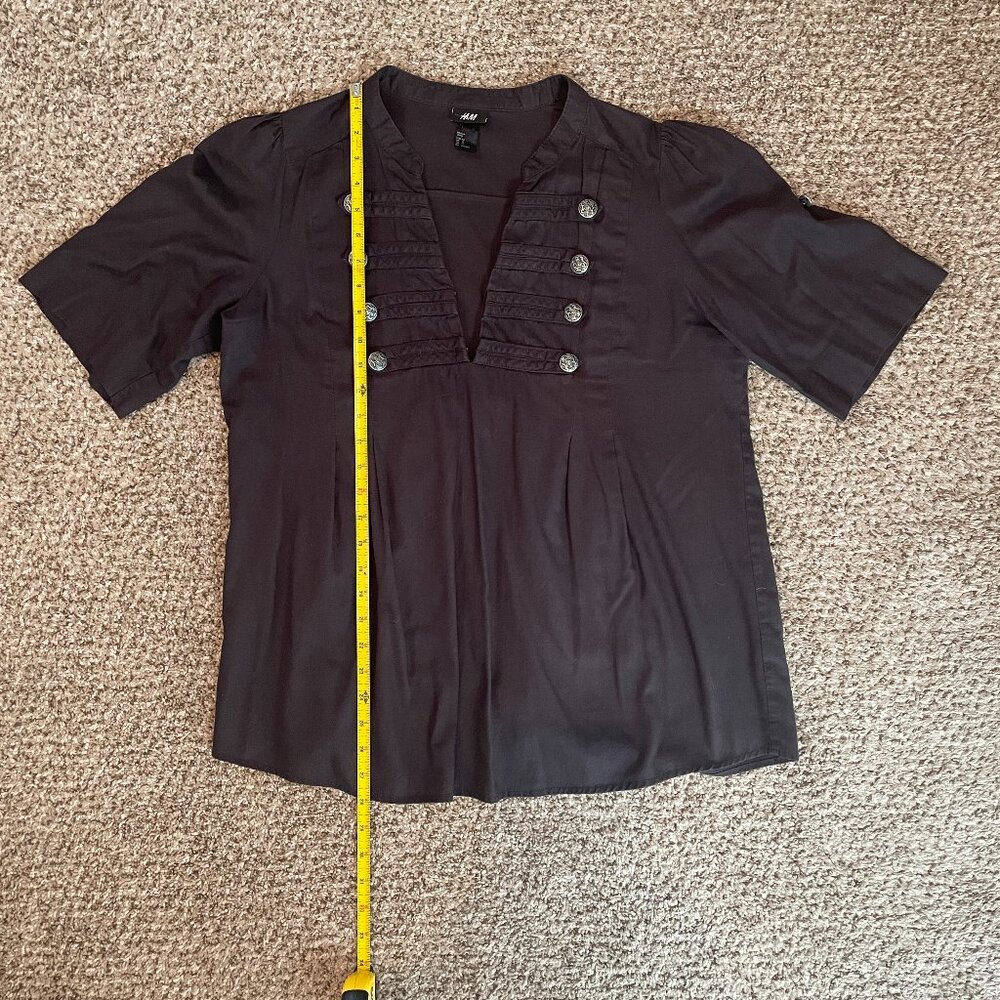 Size 12 H&M black military style top with silver buttons and short sleeves - Picture 5 of 14